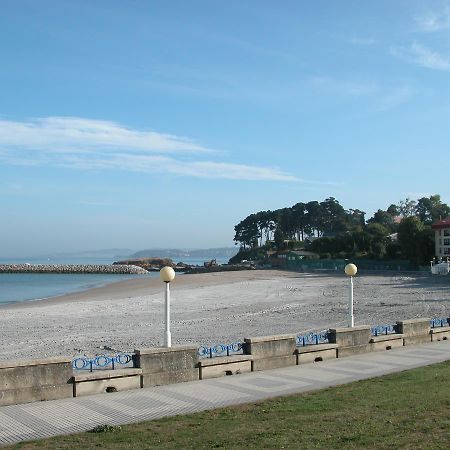 Santa Cristina Beach Oleiros Spain Esterno foto