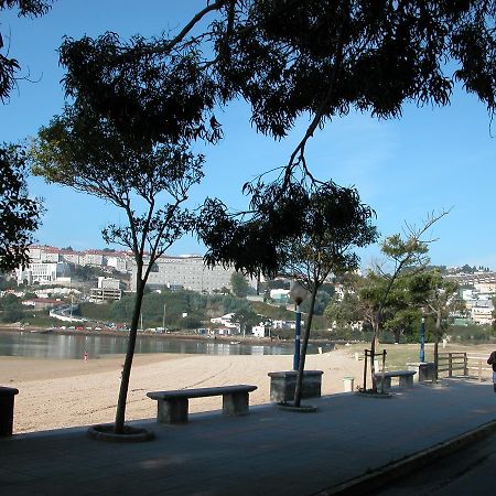 Santa Cristina Beach Oleiros Spain Esterno foto