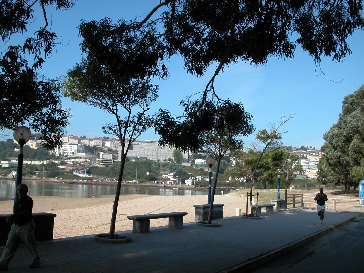 Santa Cristina Beach Oleiros Spain Esterno foto