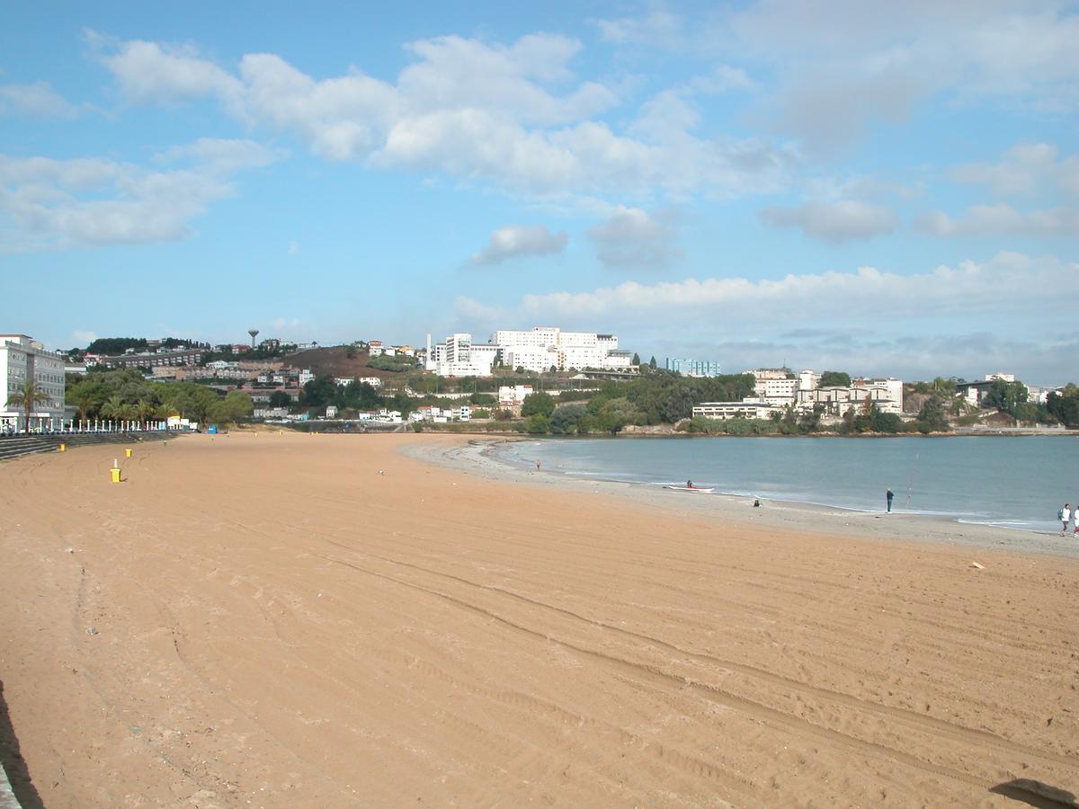 Santa Cristina Beach Oleiros Spain Esterno foto